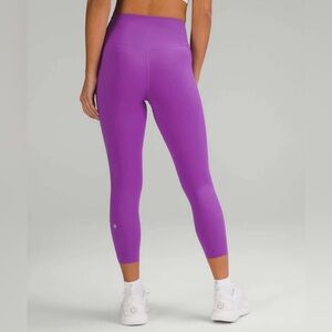 NWT Lululemon Base Pace HR Crop, size 12